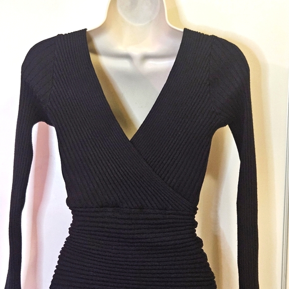Windsor Black Ribbed Knit Long Sleeve Mini Dress, Small - Picture 6 of 14